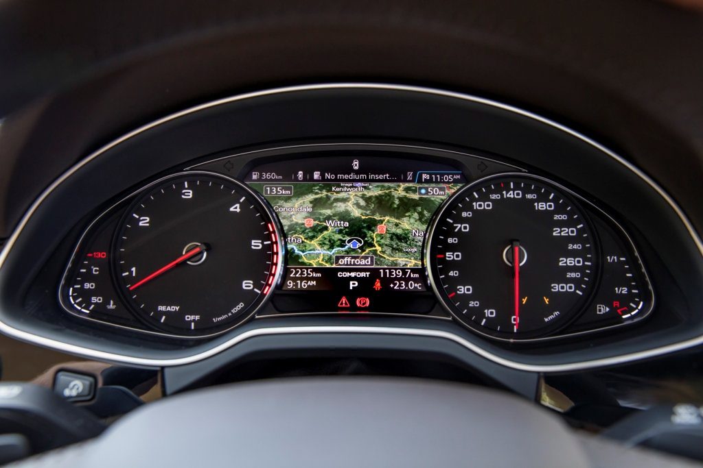 The Audi Q7 3.0 TDI 160kW. The Audi Q7 3.0 TDI 160kW.